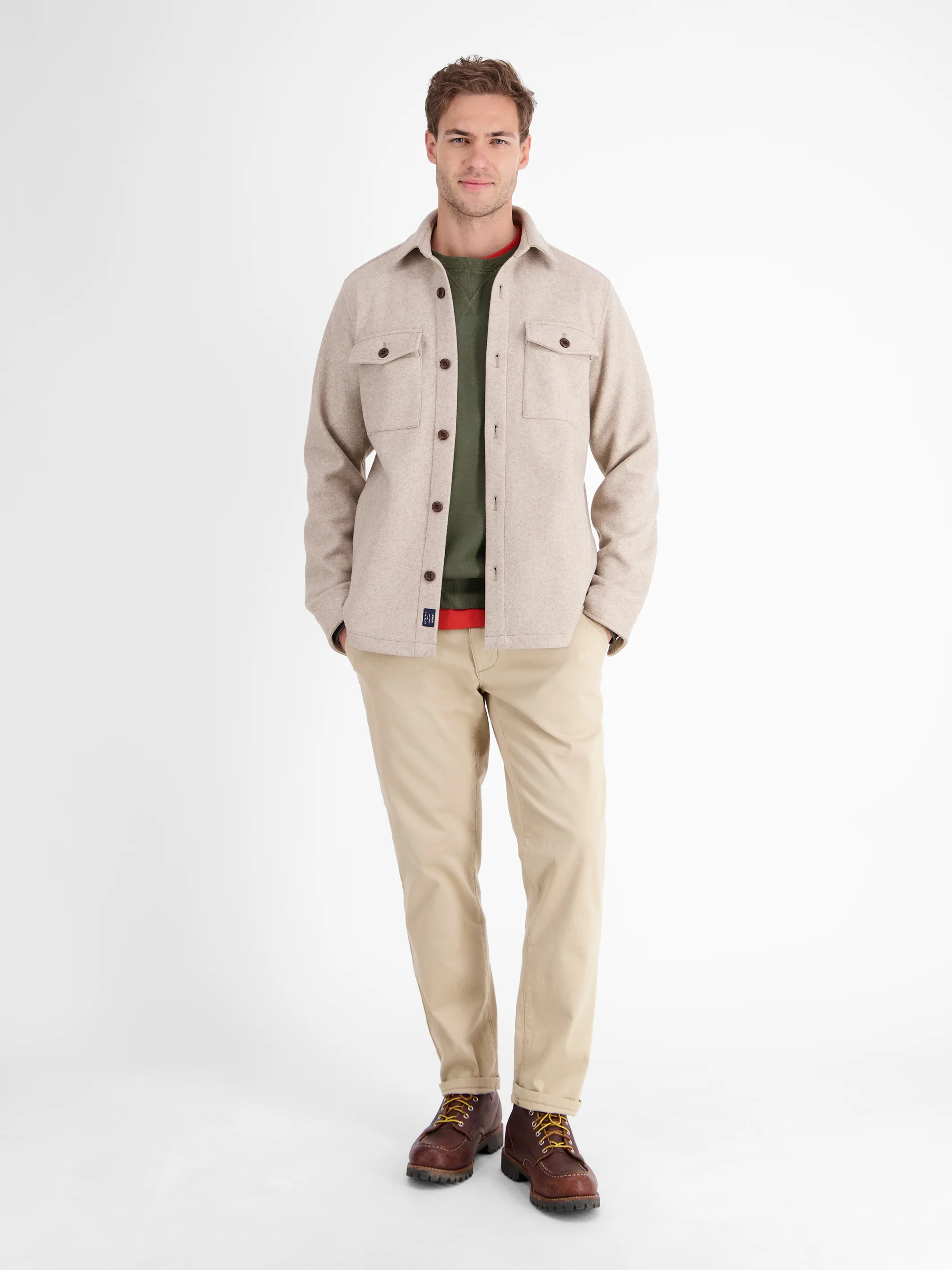 Urbaner Sweatshirtstyle für Herren - Image 55