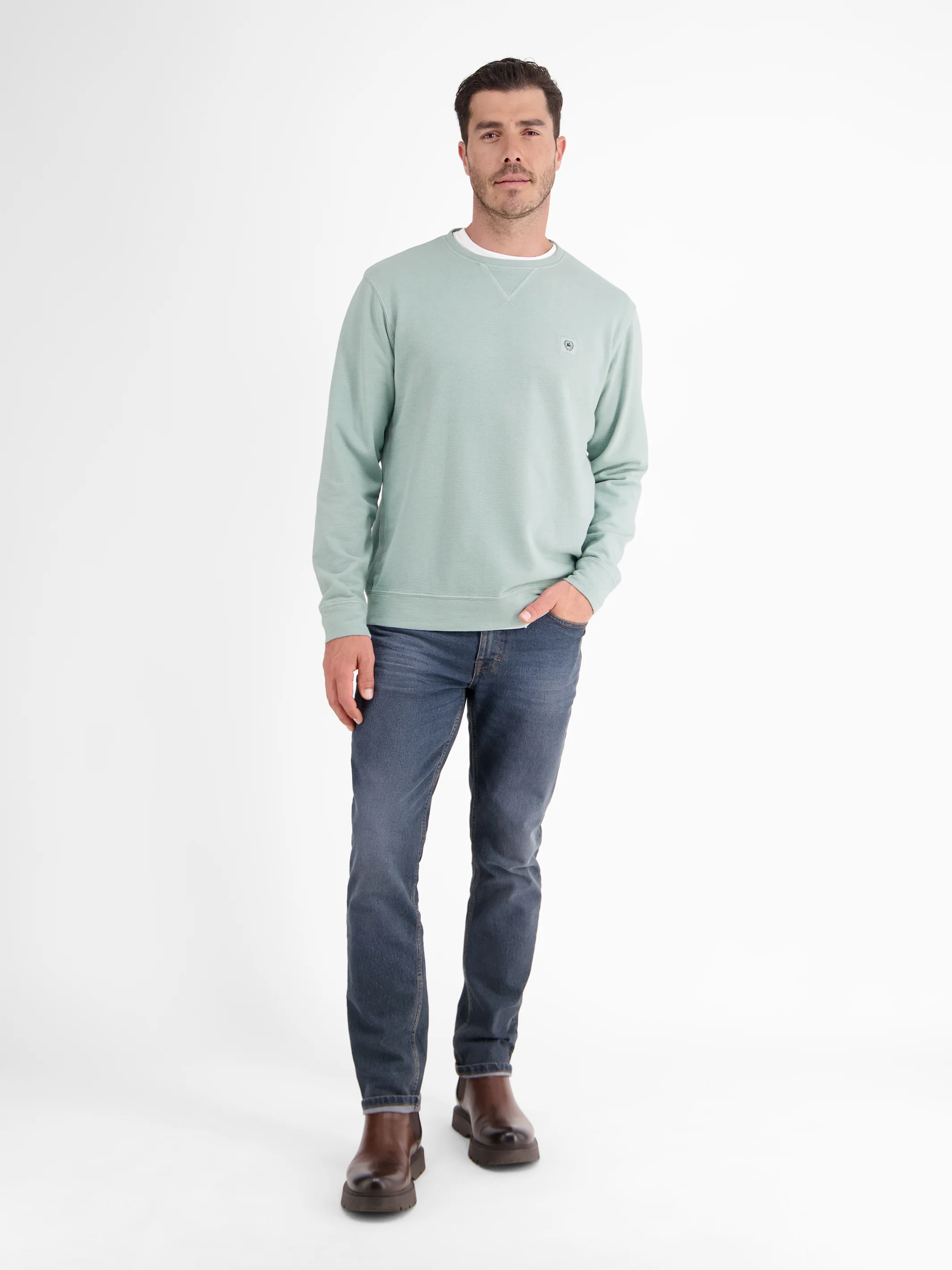 Urbaner Sweatshirtstyle, weiche Haptik - Image 13