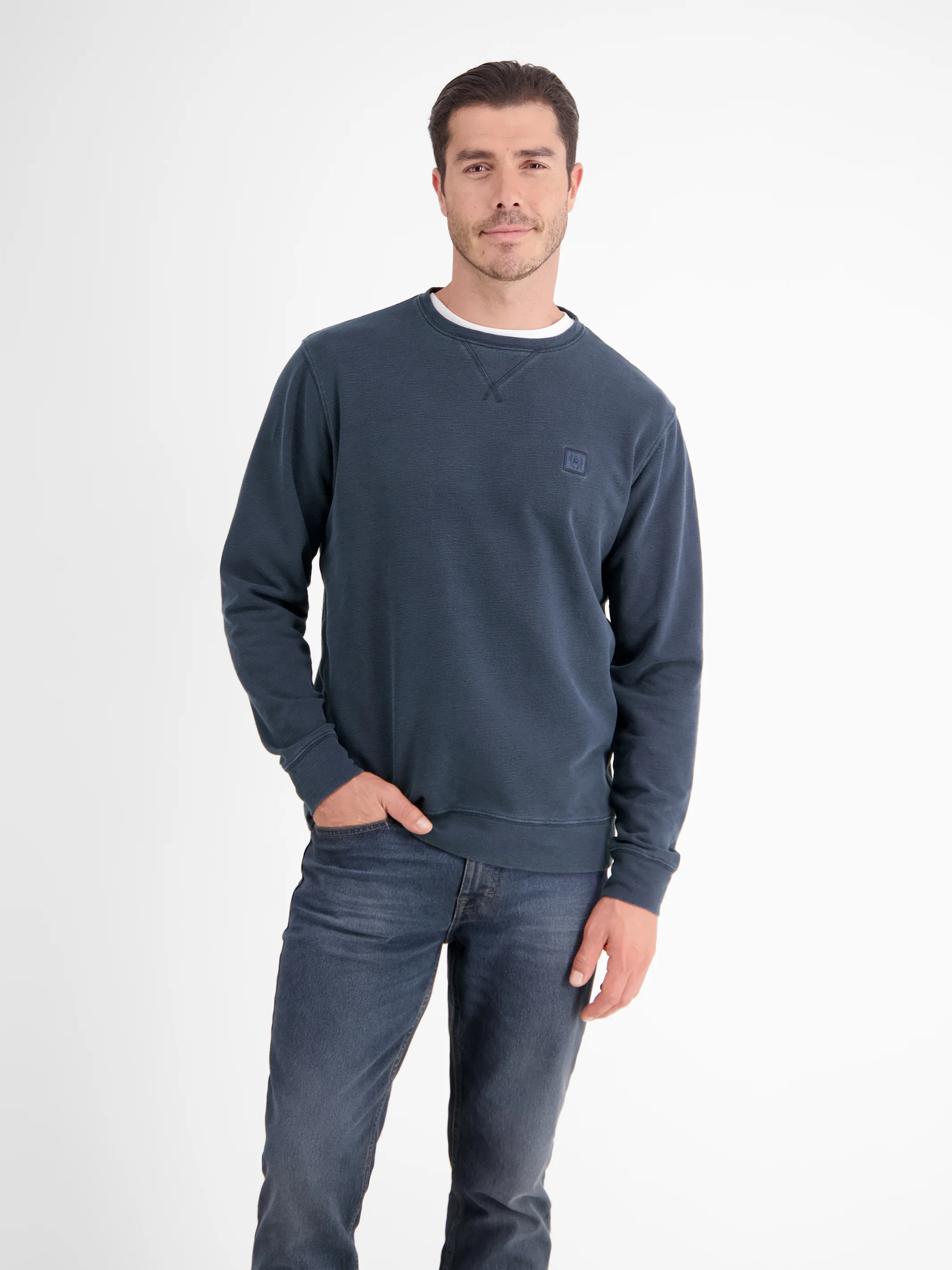 Urbaner Sweatshirtstyle, weiche Haptik - Image 18