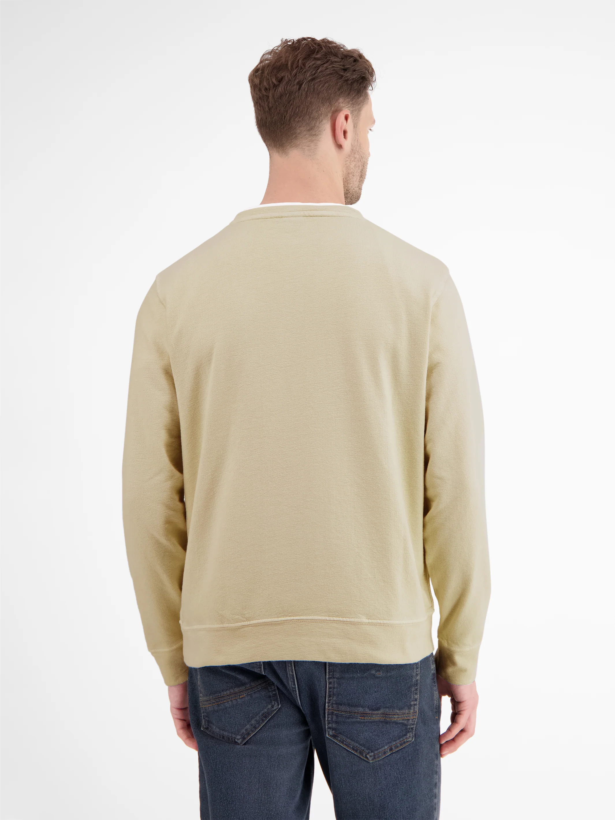 Urbaner Sweatshirtstyle, weiche Haptik - Image 27