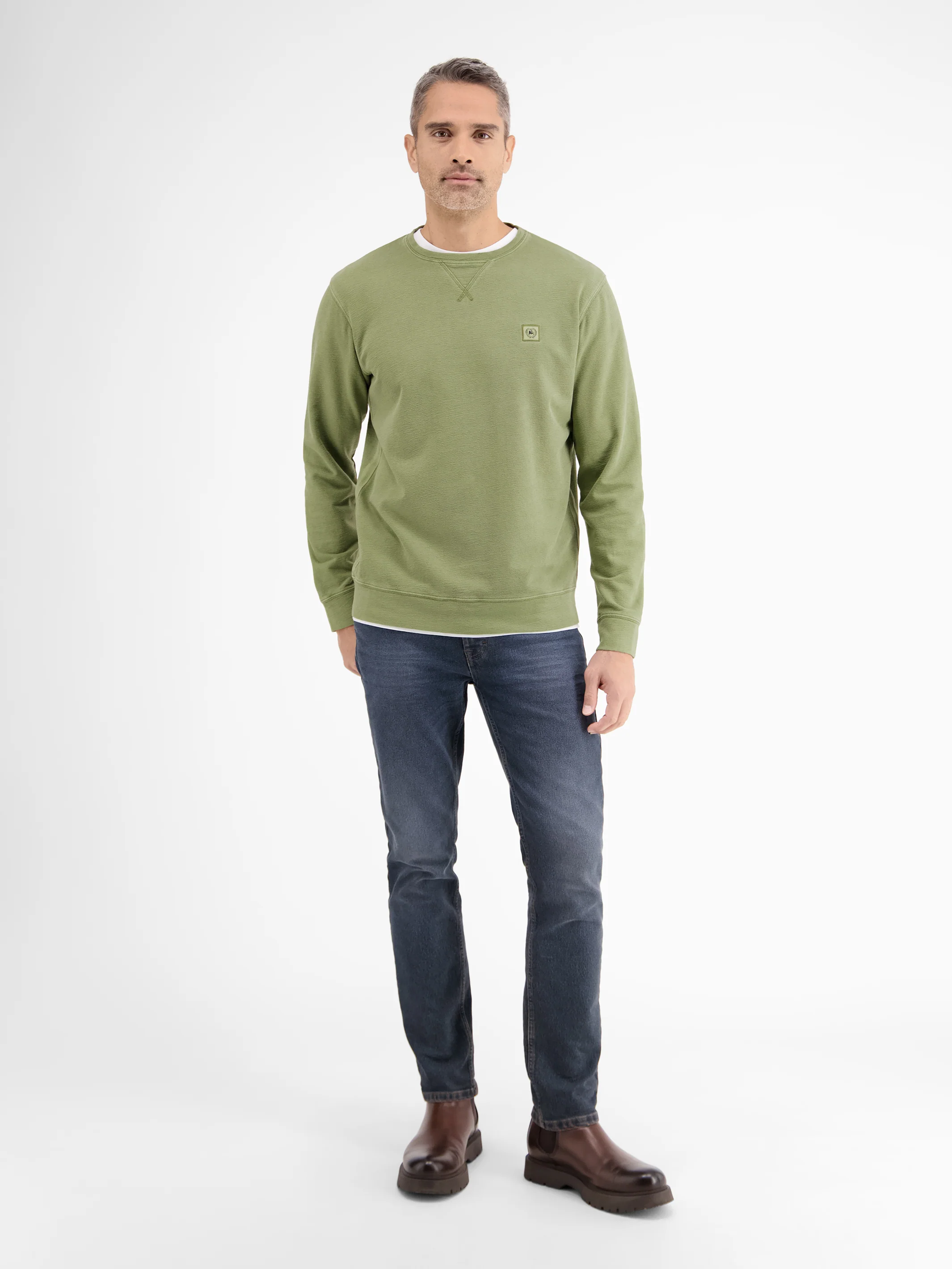 Urbaner Sweatshirtstyle, weiche Haptik - Image 4